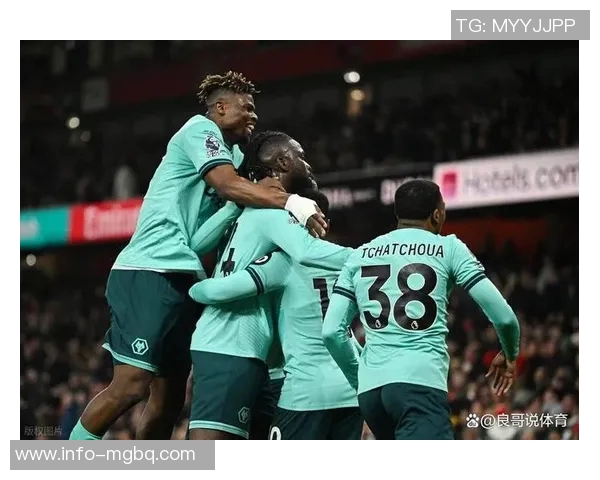 英超最新积分榜：阿森纳领先维拉曼城争夺前列明日迎战切尔西