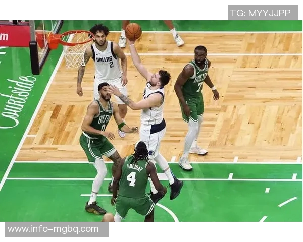 瘦身东契奇重返巅峰独行侠防守豪赌却遭遇进攻危机 瘦身东契奇重返巅峰独行侠防守豪赌却遭遇进攻危机