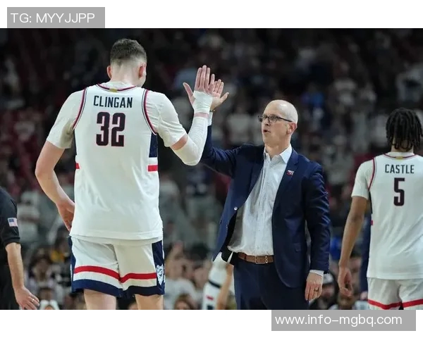 齐尔克泽赞爱德华兹的拼劲同时自信表达自己的篮球实力 齐尔克泽赞爱德华兹的拼劲同时自信表达自己的篮球实力